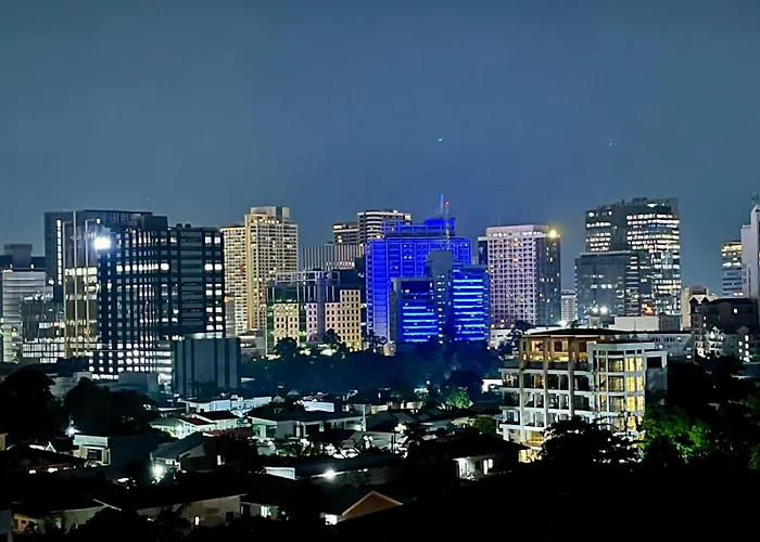 Moon Penthouse セブ市