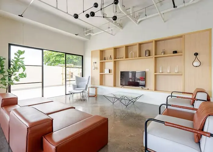 Moon Penthouse * セブ市