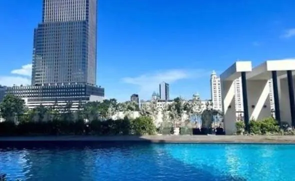 アパート Moon Penthouse セブ市